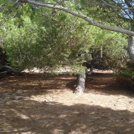 En Dunas Dos Con Jacuzzis En Primera Linea De Playa , Uno De 4 Y Otro De 2 Dormitorios, Llama Al Seiscientos Veintisiete Cuatrocientos Diecisiete Trescientos Noventa Y Ocho Rota